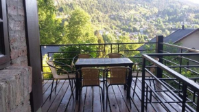 Cabaña para 6 con parrilla a 2min del centro San Martin De Los Andes